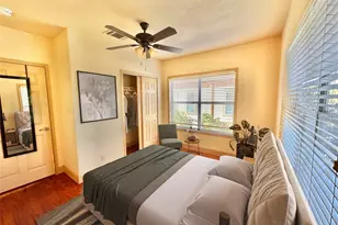 1707 E 21st St, Austin, TX 78722 - Photo 4