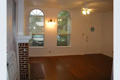 1607 Palma Plaza #B, Austin, TX 78703 - Photo 4