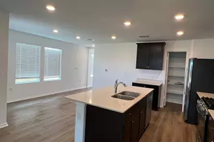 7221 Spotted Leaf Wy, Del Valle, TX 78617 - Photo 8