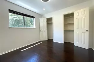 10431 Scotland Well Dr, Austin, TX 78750 - Photo 32