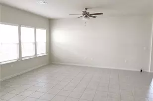 10504 Alemoor Dr, Austin, TX 78747 - Photo 2