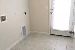 10504 Alemoor Dr, Austin, TX 78747 - Photo 8