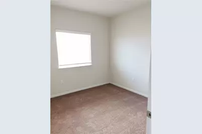 10504 Alemoor Drive, Austin, TX 78747 - Photo 8