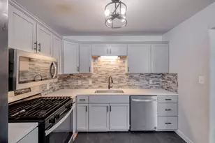 1719 Adina St, Austin, TX 78721 - Photo 10