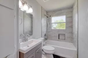 1719 Adina St, Austin, TX 78721 - Photo 16