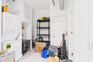 1010 W 26th St, Austin, TX 78705 - Photo 6