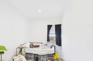 1010 W 26th St, Austin, TX 78705 - Photo 8