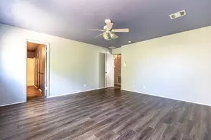 1422 Meadow Pkwy, San Marcos, TX 78666 - Photo 20