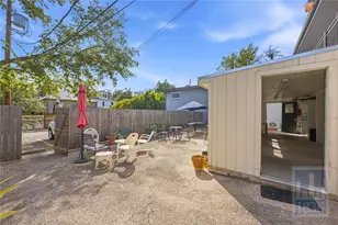 1111 W 10th St, Austin, TX 78703 - Photo 24