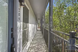 1111 W 10th St, Austin, TX 78703 - Photo 20