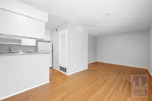 1111 W 10th St, Austin, TX 78703 - Photo 12