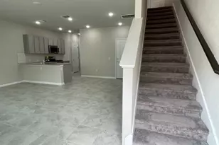 9015 Cattle Baron Path, Austin, TX 78747 - Photo 10