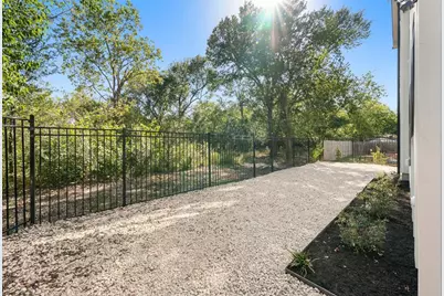 5607 Tura Lane #2, Austin, TX 78721 - Photo 34