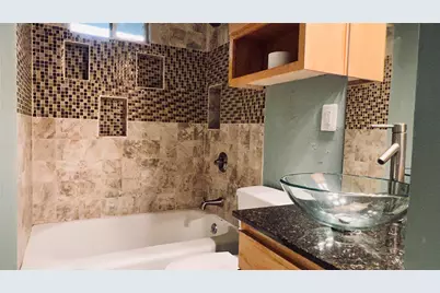 703 Upson Street, Austin, TX 78703 - Photo 8
