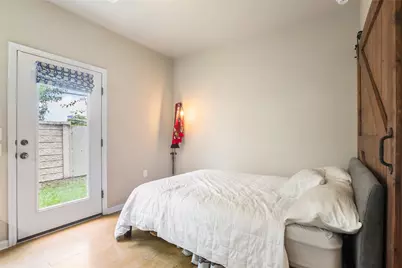 1416 Waterloo Shore Lane #3, Austin, TX 78741 - Photo 14