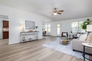 133 Lignite Dr, Jarrell, TX 76537 - Photo 4