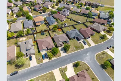 133 Lignite Drive, Jarrell, TX 76537 - Photo 34