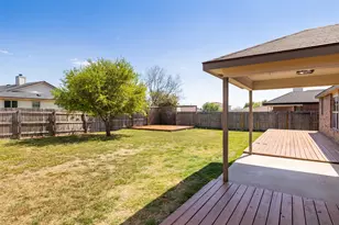 133 Lignite Dr, Jarrell, TX 76537 - Photo 22