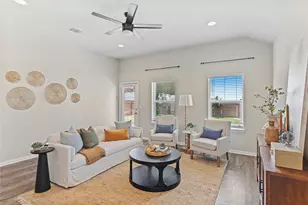 152 Marienfeld Ln, Georgetown, TX 78626 - Photo 4