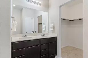 152 Marienfeld Ln, Georgetown, TX 78626 - Photo 10