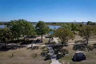 1111 Pathfinder Way, Round Rock, TX 78665 - Photo 32