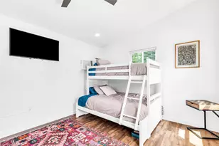 5106 Lambs Ln, Austin, TX 78744 - Photo 22