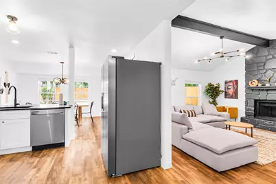 5106 Lambs Lane, Austin, TX 78744 - Photo 14