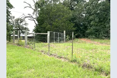 160 Rosanky Cattle Company Road, Smithville, TX 78957 - Photo 6