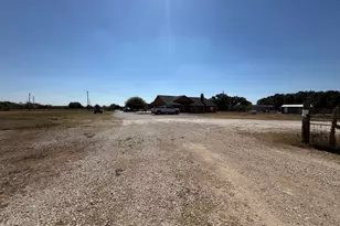 10817 Co Rd 272, Bertram, TX 78605 - Photo 34