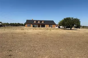 10817 Co Rd 272, Bertram, TX 78605 - Photo 2