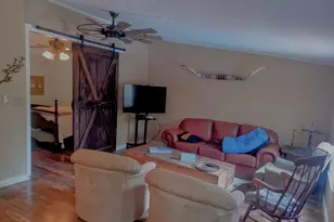 172 Pine Canyon Dr, Smithville, TX 78957 - Photo 12