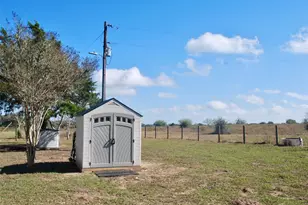 415 County Road 457 Rd, Hallettsville, TX 77964 - Photo 28