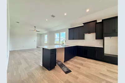 367 Porter Country Parkway, Buda, TX 78610 - Photo 4