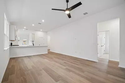 367 Porter Country Parkway, Buda, TX 78610 - Photo 2