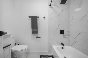 6413 Chimney Creek Cir, Austin, TX 78723 - Photo 18