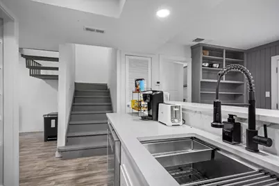 6413 Chimney Creek Circle #A1, Austin, TX 78723 - Photo 6