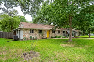 6801 Bryn Mawr Dr, Austin, TX 78723 - Photo 2