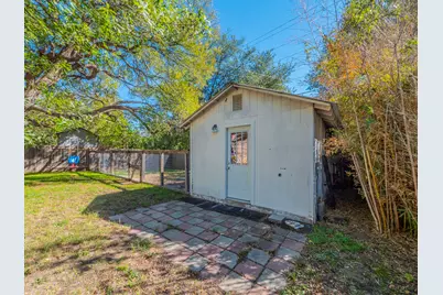 6801 Bryn Mawr Drive, Austin, TX 78723 - Photo 32