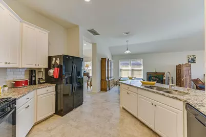 135 Tailwind Drive, Kyle, TX 78640 - Photo 16