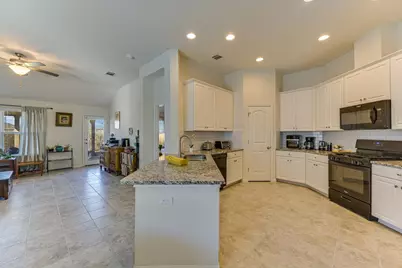 135 Tailwind Drive, Kyle, TX 78640 - Photo 8