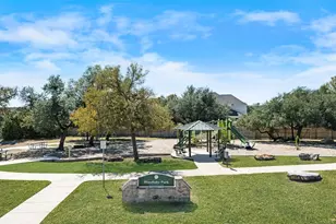 300 Leanne Dr, Georgetown, TX 78633 - Photo 36
