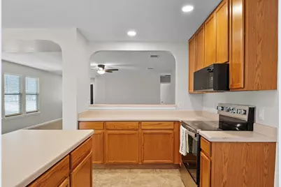 300 Leanne Drive, Georgetown, TX 78633 - Photo 16