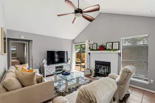 12307 Emery Oaks Rd, Austin, TX 78758 - Photo 2
