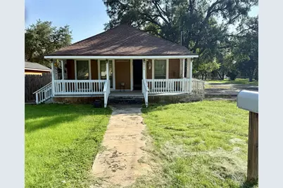 711 N Bishop Street, San Marcos, TX 78666 - Photo 2