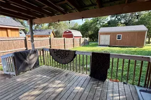 711 N Bishop St, San Marcos, TX 78666 - Photo 16