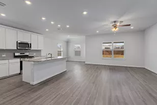 4044 Legend Meadows, New Braunfels, TX 78130 - Photo 4