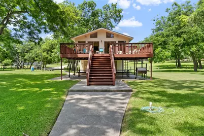 1242 Ervendberg Avenue #Lot 4, New Braunfels, TX 78130 - Photo 10