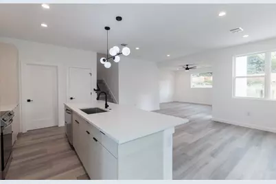 21515A Patton Avenue #2, Lago Vista, TX 78645 - Photo 4