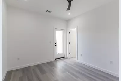 21515A Patton Avenue #2, Lago Vista, TX 78645 - Photo 18