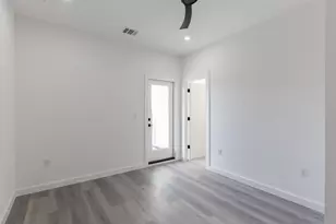 21515A Patton Ave, Lago Vista, TX 78645 - Photo 18